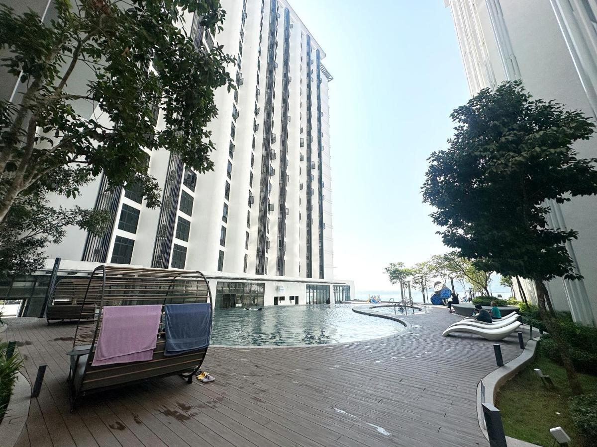 The Shore Kota Kinabalu City Centre By Lw Suites מראה חיצוני תמונה