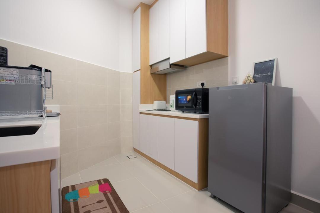 The Shore Kota Kinabalu City Centre By Lw Suites חדר תמונה